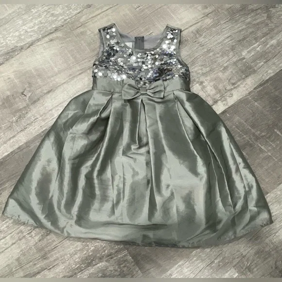 BCX | Dresses | Bcx Girls 6x Formal Dress Graysilver Sequin Like New |  Poshmark